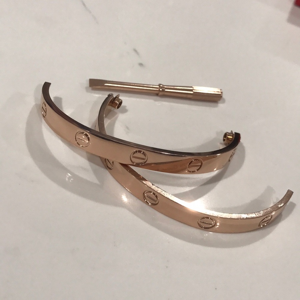 Fashion bracelet